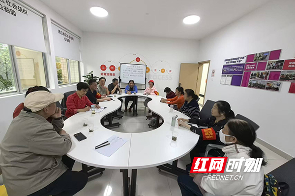 钢结构岗亭从“逢四议事”到“回迁挑选”长沙解锁下层管理“聚”字暗码(图3)